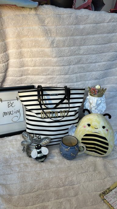 Kate Spade Queen Bee Bundle